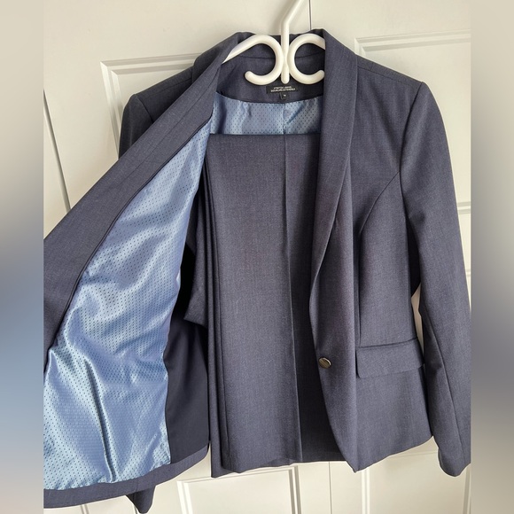 Beautiful RW&co blazer - Picture 14 of 14
